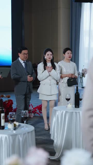 Ai未婚妻她武力爆表(80集) Ai未婚妻她武力爆表(80集)短剧大结局全集特惠