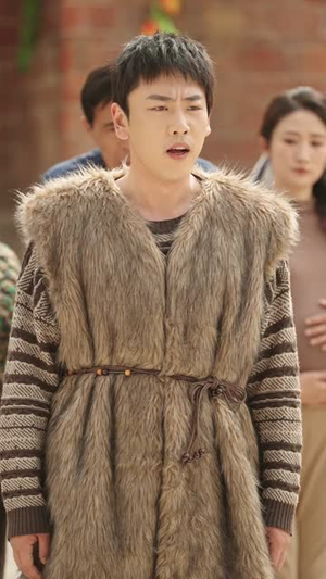 弃子重生,赶山发家只疼老婆(80集) 弃子重生,赶山发家只疼老婆(80集)短剧全剧终限免合集