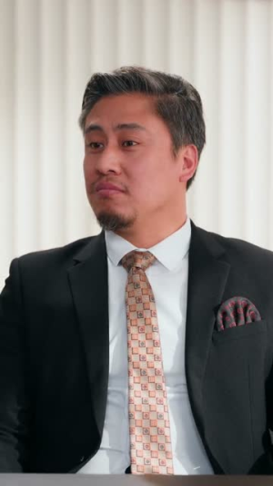 我简历瞎写的,你还真信了啊(62集) 我简历瞎写的,你还真信了啊(62集)短剧终章免费大放送