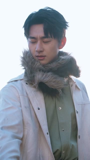 和校花的海岛求生（80集）短剧合集4K修复版