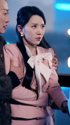 她！别惹！玄学老祖！会揭你老底（83集）短剧全集热力排行榜之一