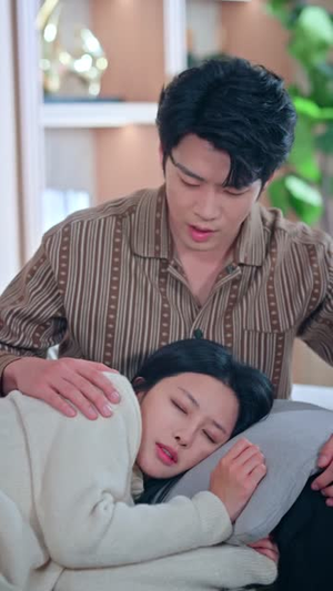 我和反派剧里剧外秀恩爱（61集）短剧全集VR沉浸版