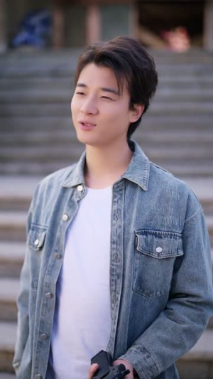 红尘劫罢,开眼一怒镇金陵(81集) 红尘劫罢,开眼一怒镇金陵(81集)短剧全集畅看无门槛