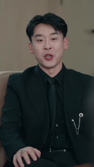 开局我报警抓了总裁(79集) 开局我报警抓了总裁(79集)短剧全集高清无码版