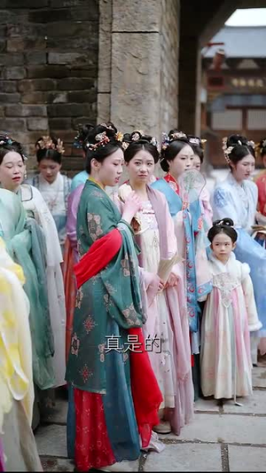 女儿国国主被绿茶皇夫缠上了(77集) 女儿国国主被绿茶皇夫缠上了(77集)短剧经典全集任你选