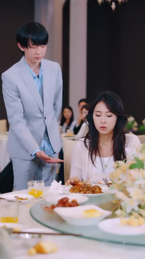 高手下山,我以无敌镇世间(80集) 高手下山,我以无敌镇世间(80集)短剧全集畅看无门槛