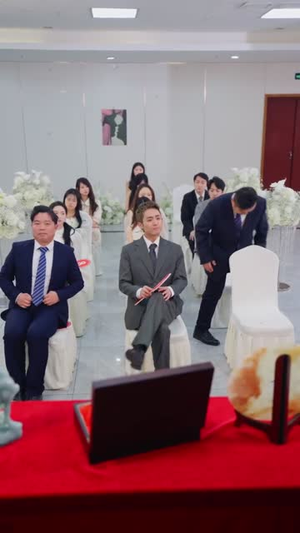 软饭硬吃:攻略千金后老丈人给我当小弟(81集) 软饭硬吃:攻略千金后老丈人给我当小弟(81集)短剧结局篇全集直通