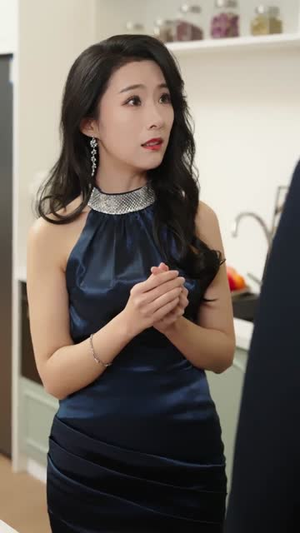 继母是豪门:我成四个姐姐团宠(80集) 继母是豪门:我成四个姐姐团宠(80集)短剧全系列免费畅享