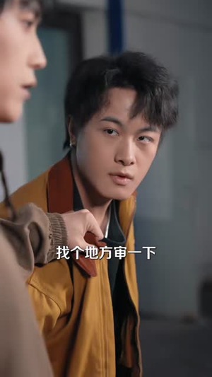 绝世强龙:这个新生不能惹(58集) 绝世强龙:这个新生不能惹(58集)短剧合集导演剪辑版