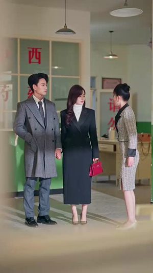 囚她于烈焰（62集）短剧终篇全集限免看