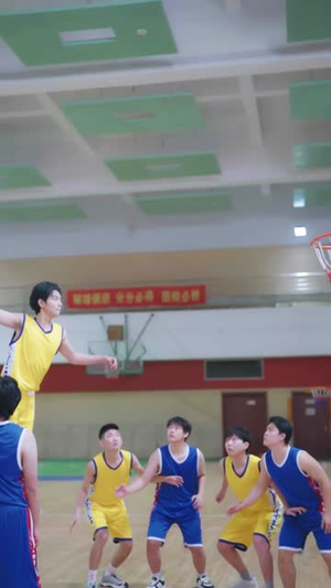 开局与校花领证,我成了全球寡头(81集) 开局与校花领证,我成了全球寡头(81集)短剧最终章免费合集