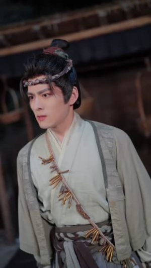 逃荒路上,我成了霸气老板的妻主(70集) 逃荒路上,我成了霸气老板的妻主(70集)短剧合集4K修复版