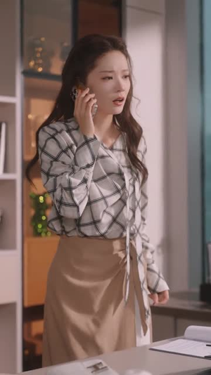 引她偏轨（70集）短剧限免全集任你点