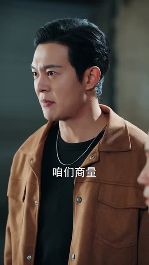 都市隐龙:美女老板请低调(85集) 都市隐龙:美女老板请低调(85集)短剧全系列免费畅享