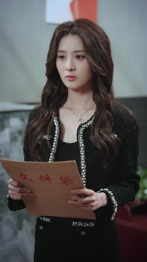 泥潭里走出的玫瑰（91集）短剧全集连看不停歇