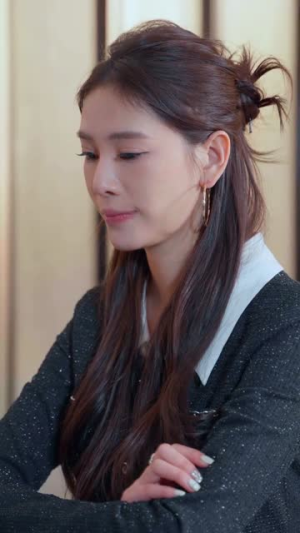 迷雾重重，她携仇归来（88集）短剧全集连看不停歇