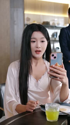 系统要我狠狠爱，我狠了它疯了（68集）短剧超清全集在线看