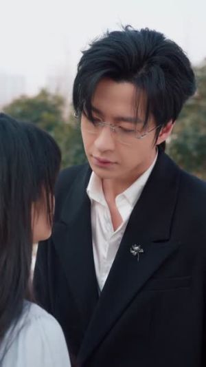 和死对头联姻后，他对我又哄又撩（80集）短剧全剧终合集放送