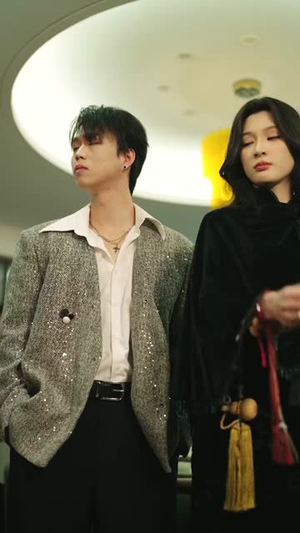 你惹她干什么！她可是赊刀人啊（80集）短剧全集投屏大屏看