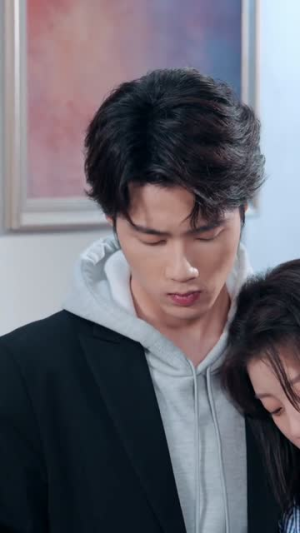 窒息支付（70集）短剧合集杜比音效版