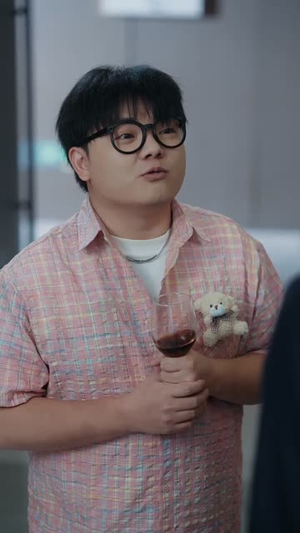 重生后我坐看公司倒闭（76集）短剧全集无删完整版