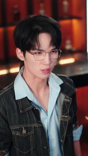 都市战神：救下双美后我一路封神（80集）短剧终篇全集限免看