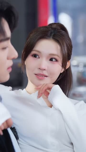 刚被甩，我就觉醒了未卜先知系统（70集）短剧大结局限免特辑