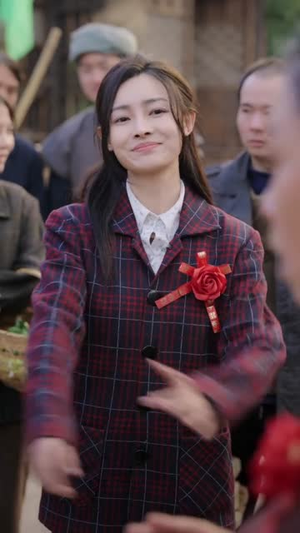 穿越医毒双绝女：苗疆神女驭夫记（82集）短剧全剧终限免畅刷