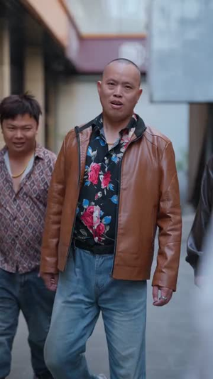 神医下山，被美女总裁逼领证（78集）短剧大结局超前点映