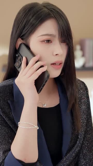 薄情烬处，我自归来耀眼（66集）短剧终篇全集限免看