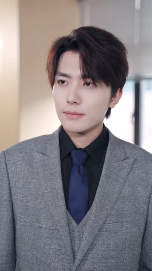 我的透视能揭秘，反派全是提款机（80集）短剧合集通宵追更版