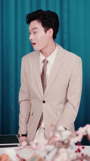 我，点石成金，开局拯救绝美校花（80集）短剧热映全集免费刷