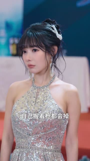 这个保镖强的离谱（83集）短剧全集幕后花絮版