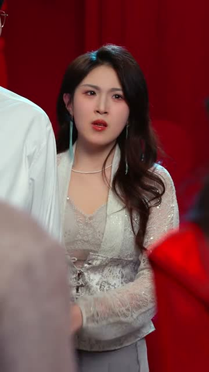 震惊吧！大小姐重生后带老妈原地起飞（70集）短剧结局合集限免刷