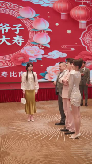 人生开挂了！我靠神奇铜镜链接古今（70集）短剧高分全集在线刷