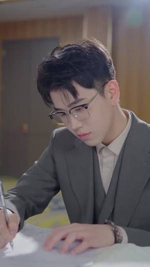 和丈夫互换灵魂后，我成了团宠媳妇（61集）短剧全集解锁零收费