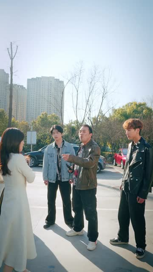 人在都市交易万界（95集）短剧最终回限免畅看