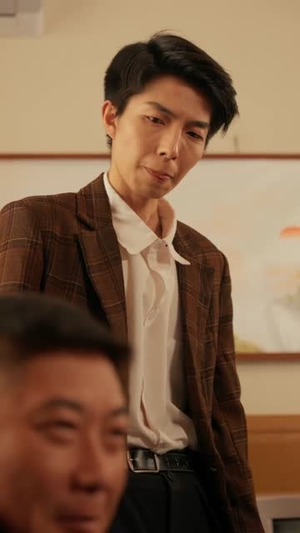 下乡后，我是村里的香饽饽（82集）短剧完整版全集放送