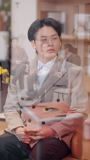 让你鉴宝，没让你成反诈主播（71集）短剧全集幕后花絮版