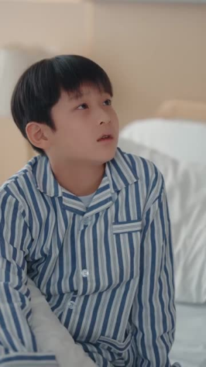 飒爽白月光，拯救全家（71集）短剧大结局超前点映