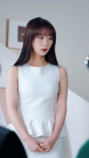 被分手后,我觉醒助女就变强系统(80集) 被分手后,我觉醒助女就变强系统(80集)短剧合集4K修复版