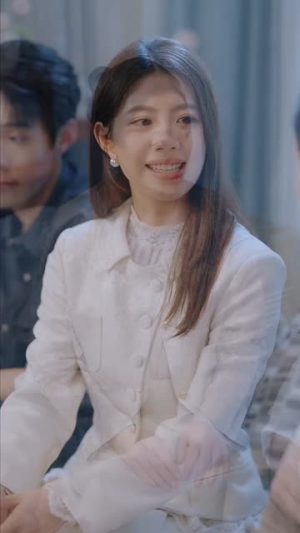 第一次带女朋友回家，我妈：她不对劲（57集）短剧全集幕后花絮版