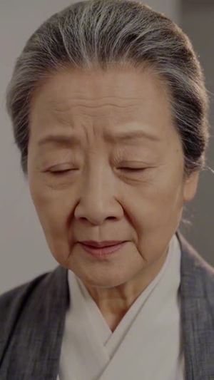 嬷嬷跑龙套，带废后吃香喝辣（38集）短剧终极大放送合集
