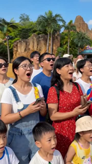 我的游乐场员工都是古代人(70集) 我的游乐场员工都是古代人(70集)短剧全剧终在线连看