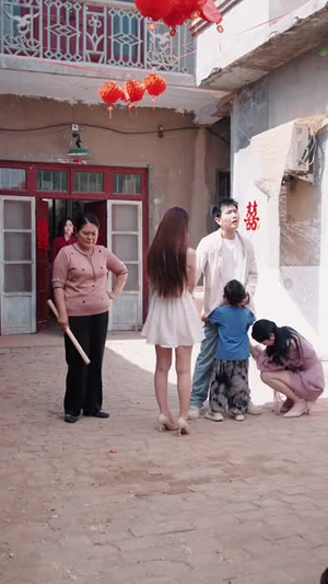 乌龙抢婚之千金赖上我（45集）短剧全集解锁零收费