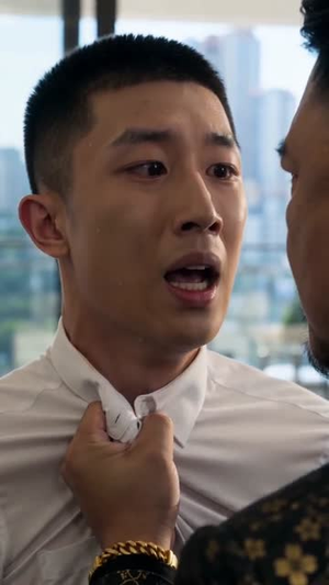 离谱!全县每人每天给我一百块?第二季(73集) 离谱!全县每人每天给我一百块?第二季(73集)短剧全集高清完整版