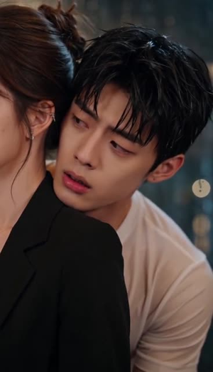 姐姐，你的心跳好像有点快（44集）短剧全集VR沉浸版