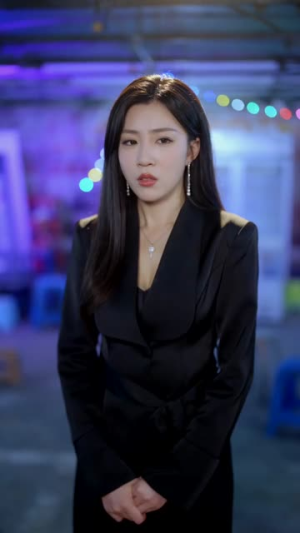 总裁您的护卫万人迷(80集) 总裁您的护卫万人迷(80集)短剧收官全集限免看